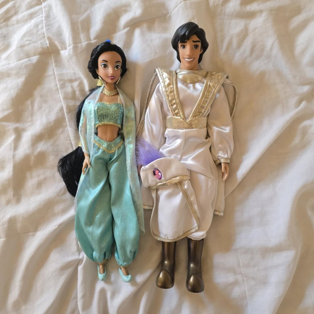 RARE Disney Store Princess Jasmine and Aladdin Prince Ali doll set